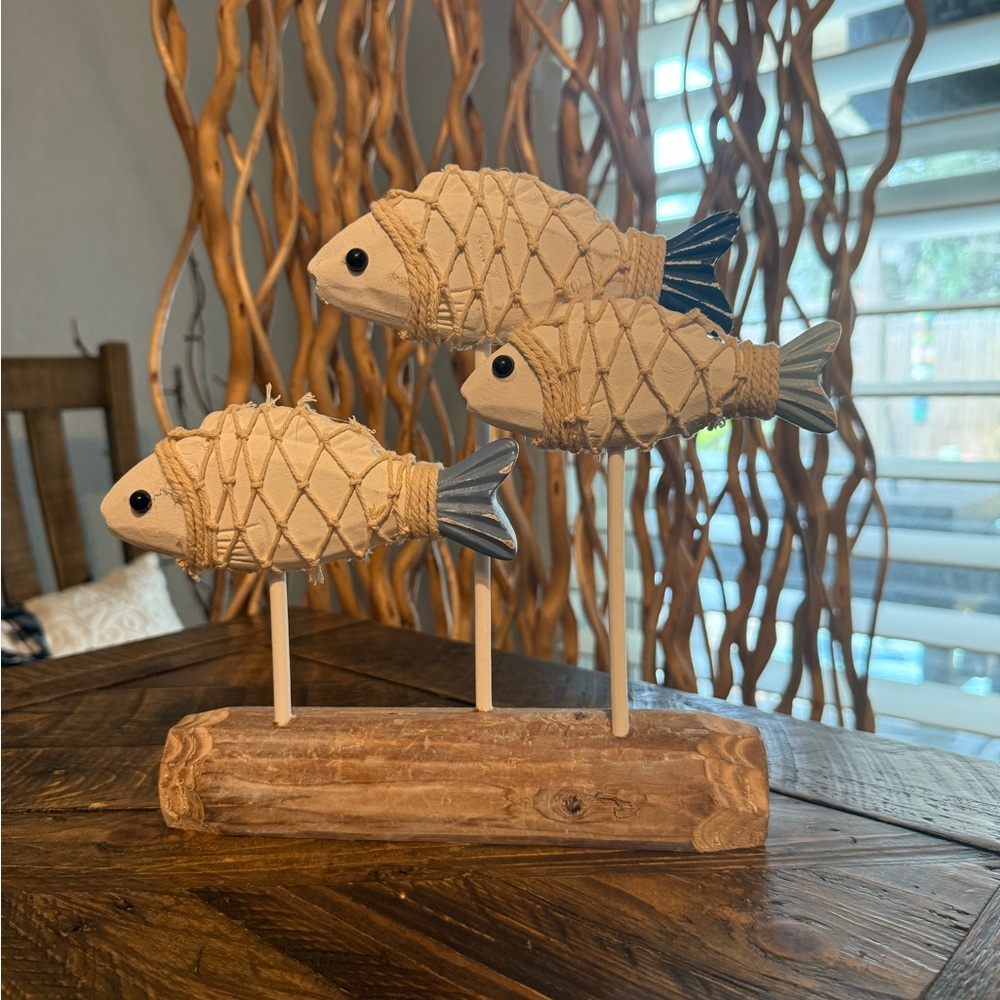 Source Unknown Nautical Fish Decor in Cream and Brown